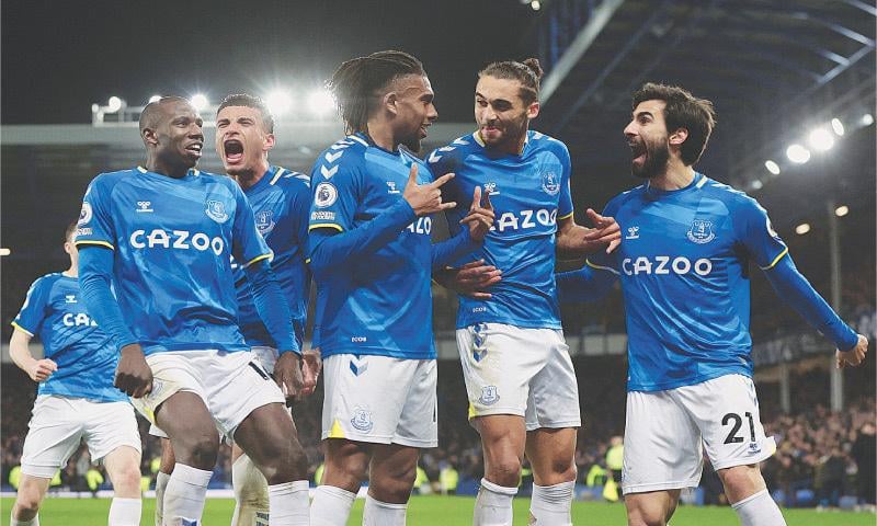 One of the maddest games Ive ever witnessed.... Happy st patrick's day....