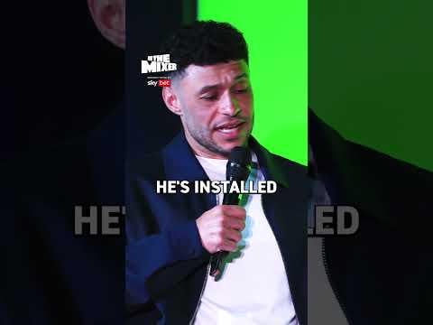 Alex Oxlade-Chamberlain on what makes Mo Salah SPECIAL