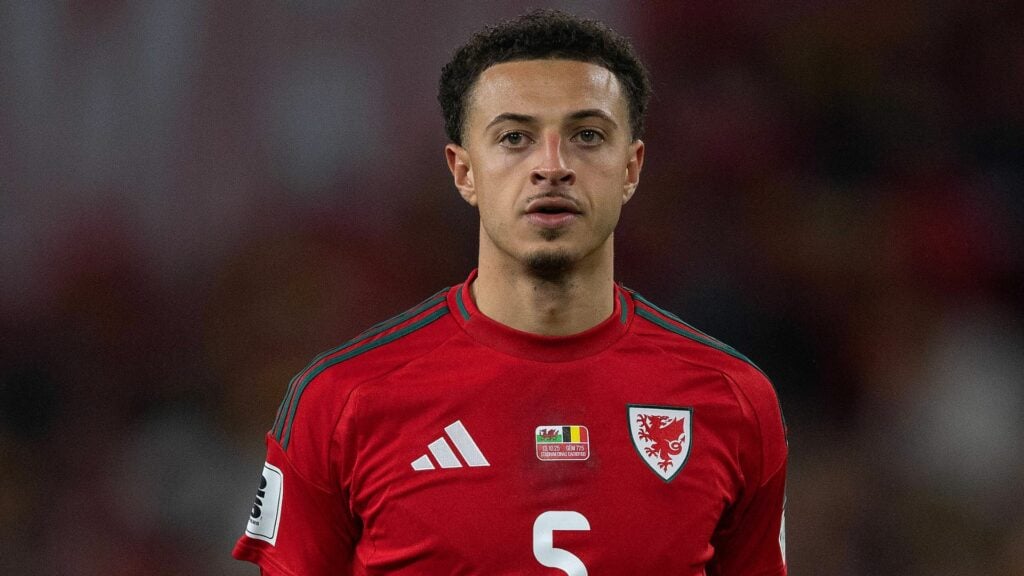 Ethan Ampadu playing for Wales