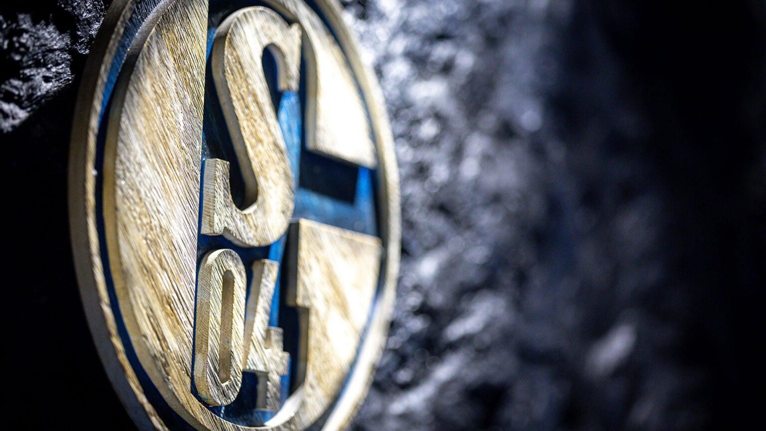 Halbjahreszahlen: FC Schalke 04 präsentiert erneut positives Ergebnis