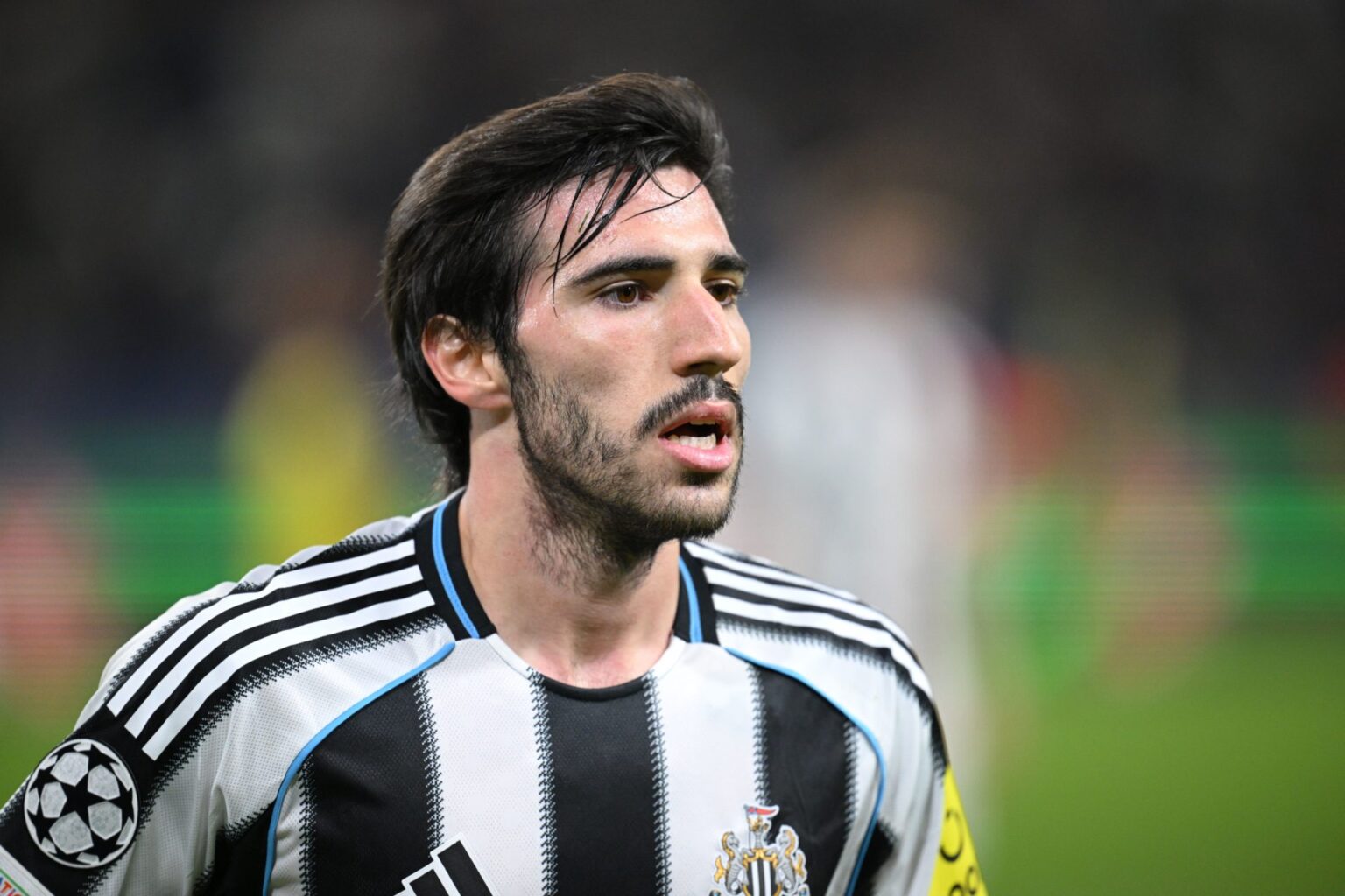Fabrizio Romano reveals what Newcastle know about Sandro Tonali amid Man Utd contact