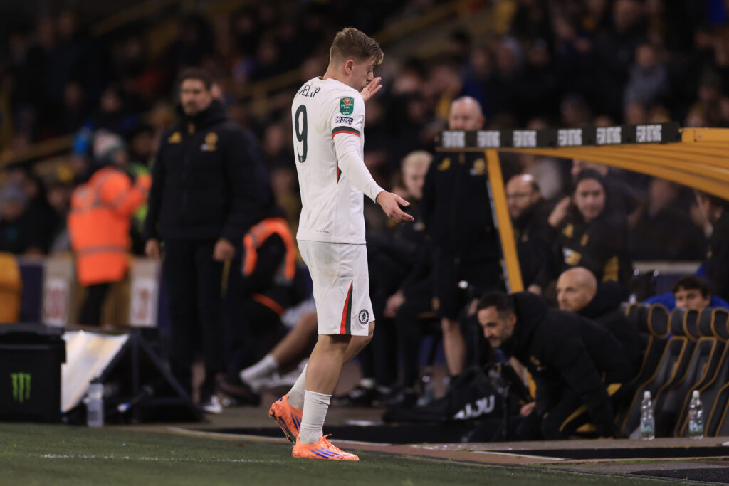 Liam Delap reacts to his red card during Wolves vs Chelsea.