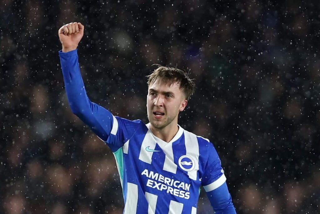 Jack Hinshelwood signs new Brighton contract through to 2029