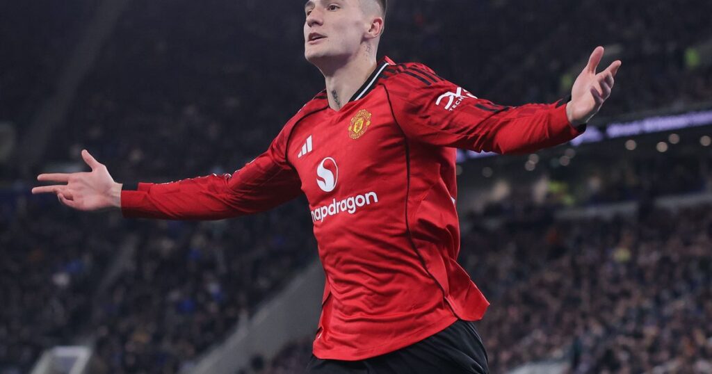 Man Utd v Crystal Palace Premier League TV channel, live stream, kick-off time