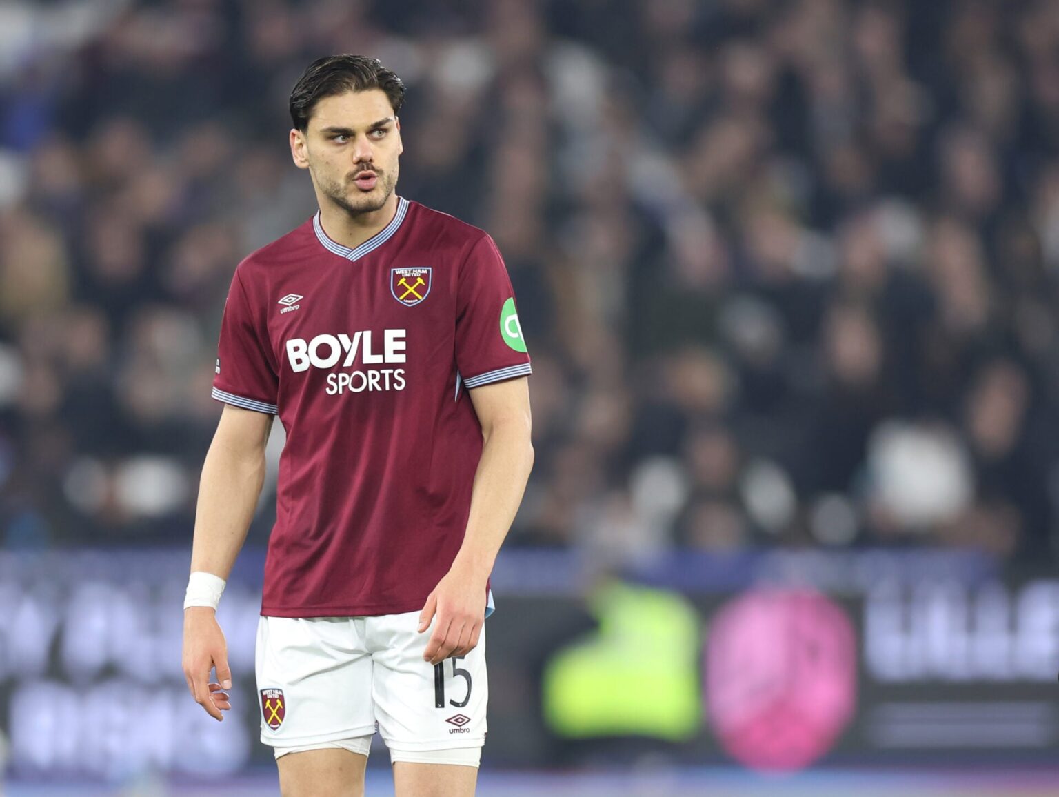 Report provides details of Dinos Mavropanos injury as West Ham sweat over big defender