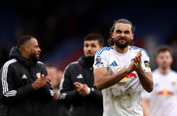 Crystal Palace left frustrated as ten-man Leeds hold firm