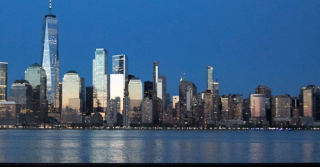 Deutsches Fußball-Haus bei WM in Manhattan: "Mit dem German House of Soccer wird erstmals in einem WM-Ausrichterland ein zentraler Ort geschaffen, an dem Menschen aus aller Welt den deutschen Fußball mit seiner einzigartigen Leidenschaft, seinen Werten und großen Erfolgen erleben können."