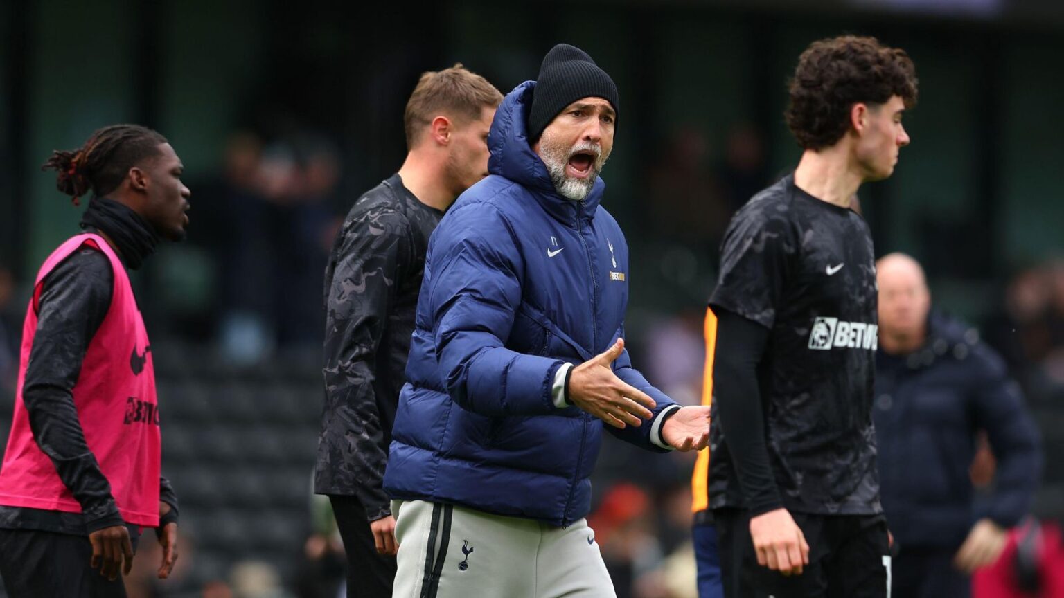 Spurs must 'bin off' seven 'shaming' stars and will only get promoted from Championship on three conditions