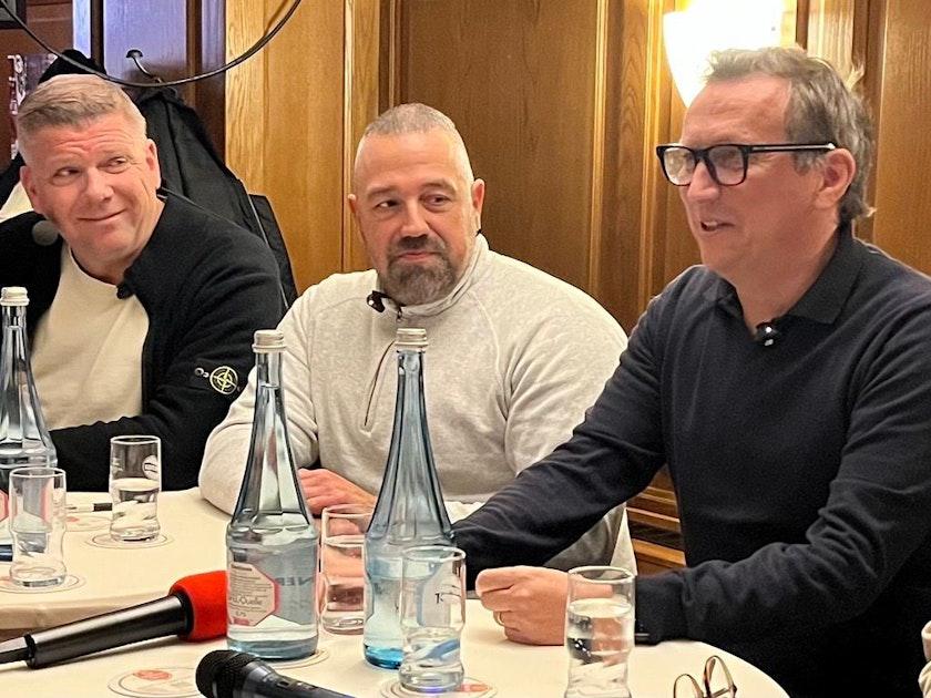 Rewe-Chef Lionel Souque lehnt Investoren-Einstieg beim 1. FC Köln ab: "Der FC ist nicht zu verkaufen. Es gibt auch keinen Grund, Anteile am FC zu kaufen. Auch nicht für Rewe. Wir können nicht die Seele vom FC kaufen. Wir geben gerne Geld und sind Partner und machen Aktionen zusammen."