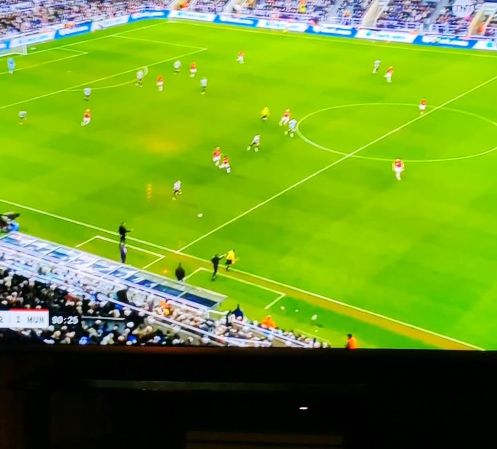 Absolutely beautiful ball by Osula ⚽ 👌