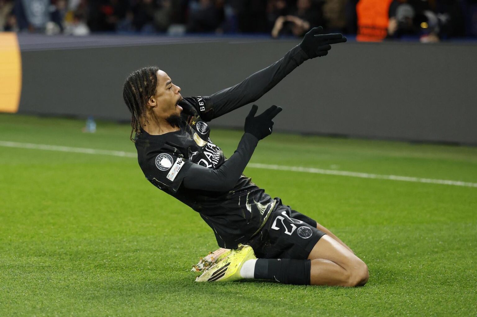 Bradley Barcola Dismisses Concerns Over PSG's Physical Level