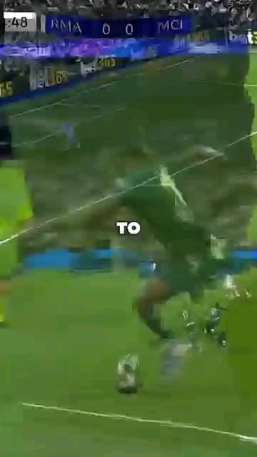 Valverde helping out Trent in man city game ?