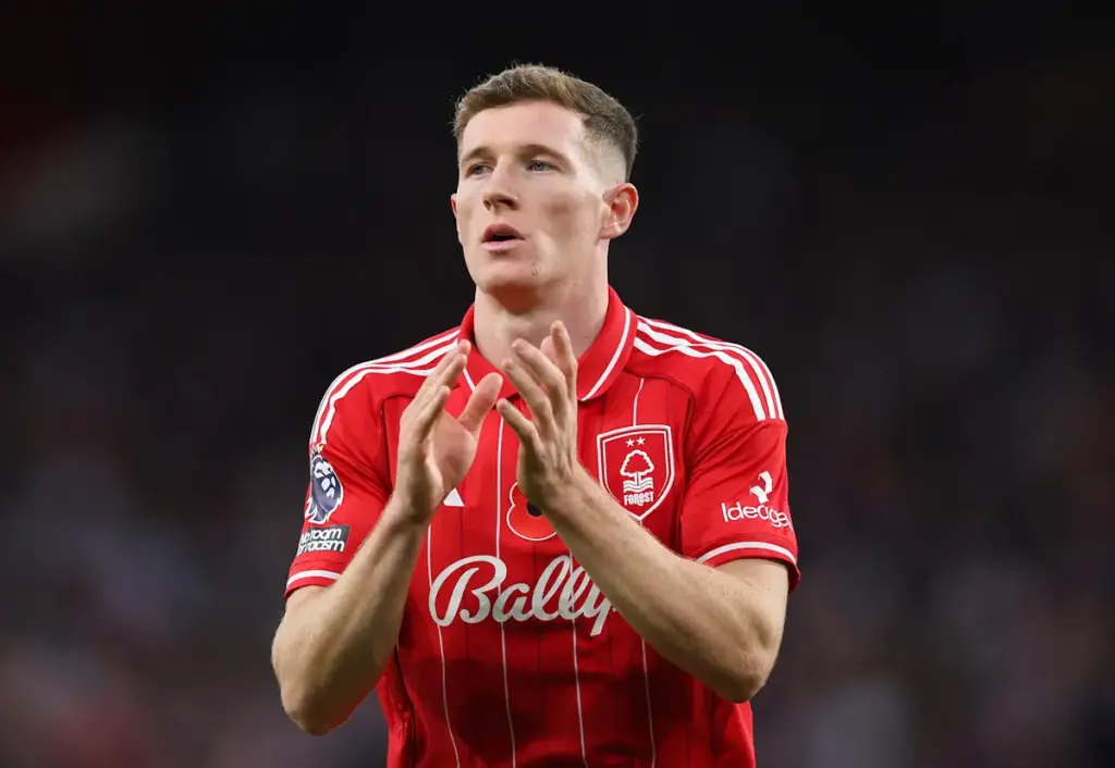Nottingham Forest midfielder Elliot Anderson applauds during a game