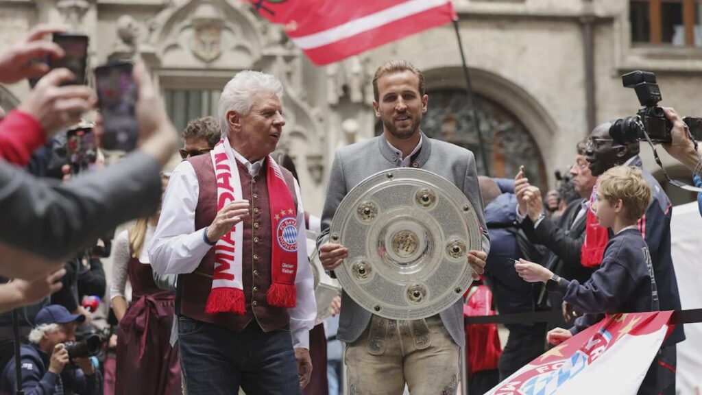 Münchens OB Dieter Reiter tritt von Ämtern beim FC Bayern München zurück