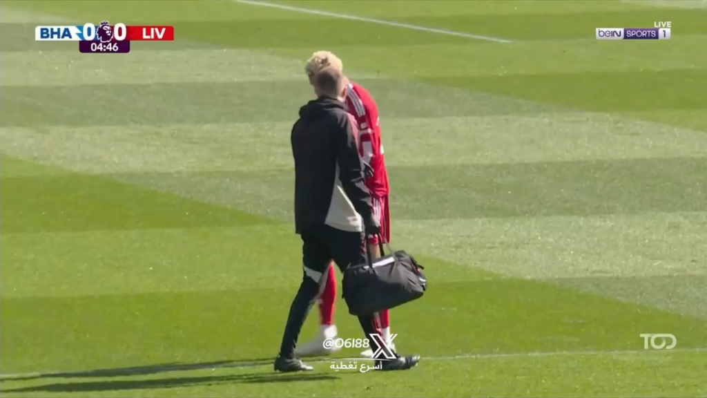 Hugo Ekitike left the pitch crying. He got injured.

Quick recovery ❤️‍🩹