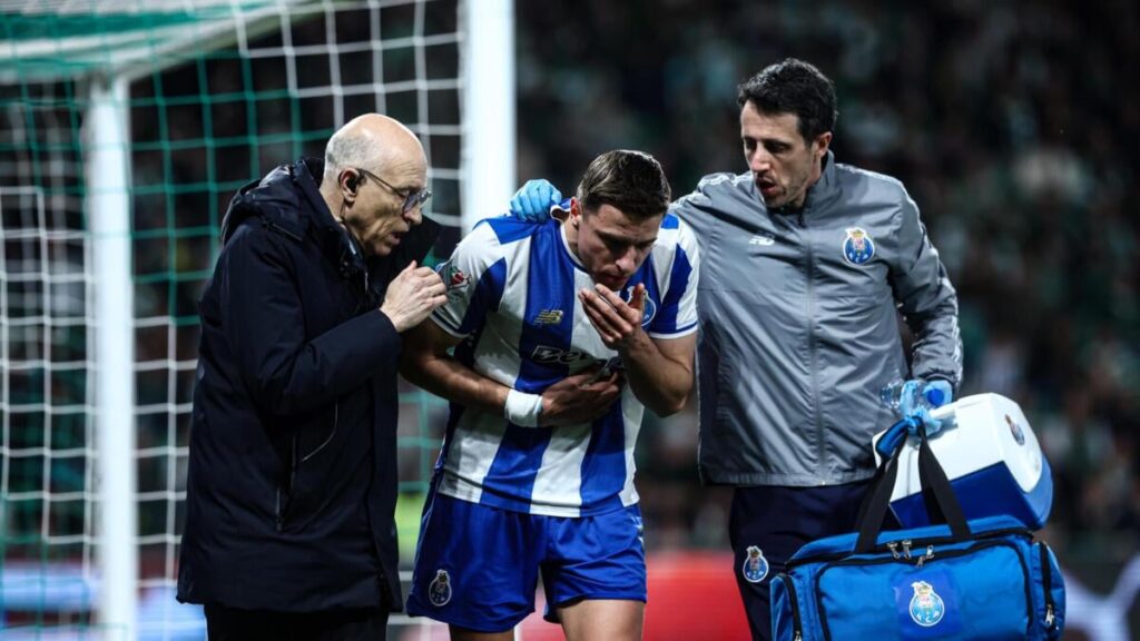 Bednarek sem fratura nas costelas e em luta contra o tempo - O Jogo