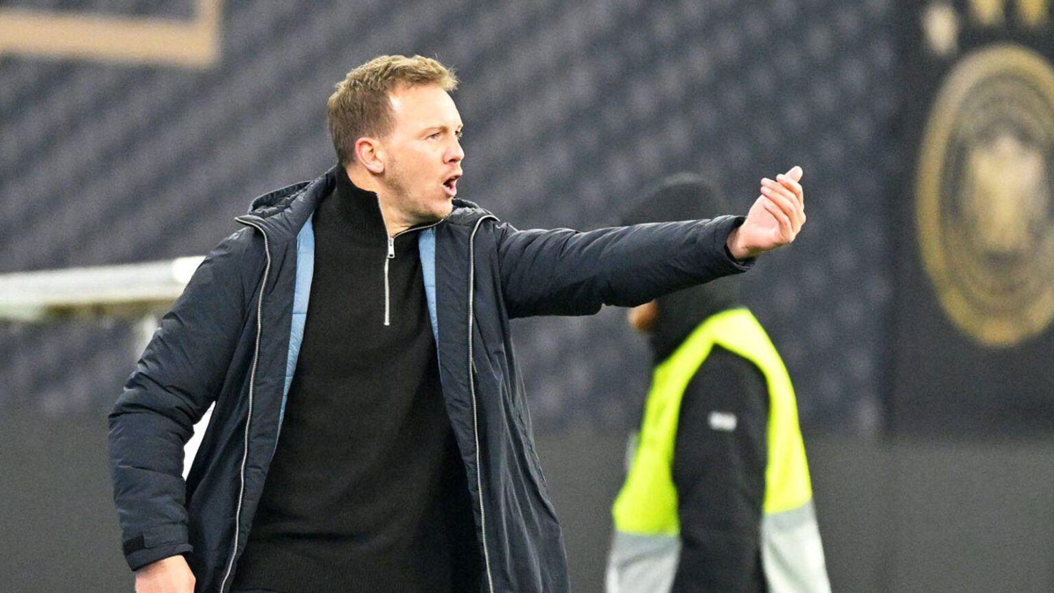 Nagelsmann kündigt Überraschungen im WM-Kader an: "Es wird Entscheidungen geben, die vermutlich nicht auf supergroßes Verständnis stoßen [...] weil ein Spieler bei uns nicht in der ersten Elf eingeplant ist, der bei seinem Verein aber Stammspieler und Leistungsträger ist."