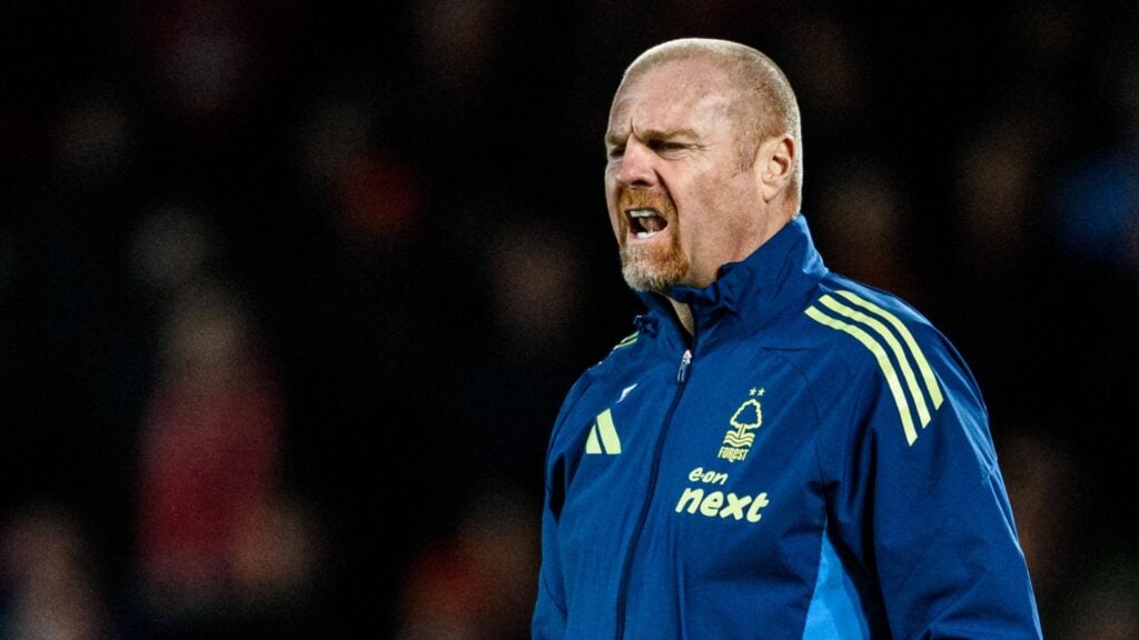 Sean Dyche shouting for Nottingham Forest