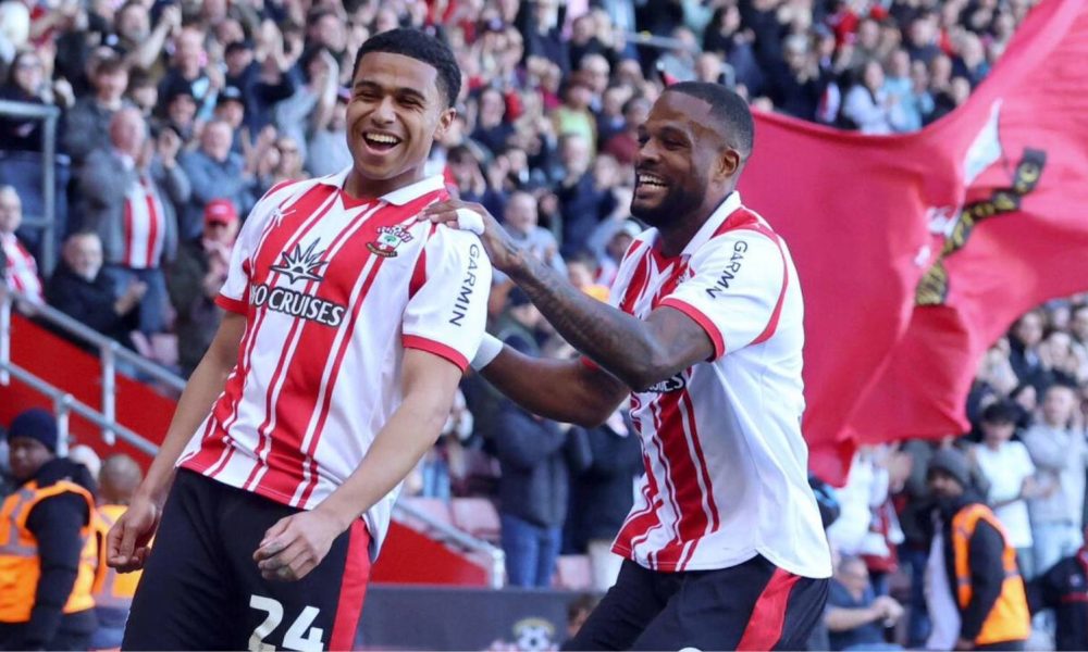 Southampton 2-0 Oxford United: Saints off to a flyer in play-off push