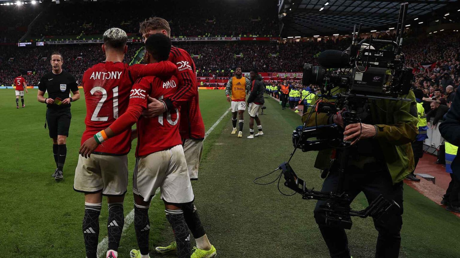 Highlights: United v Liverpool