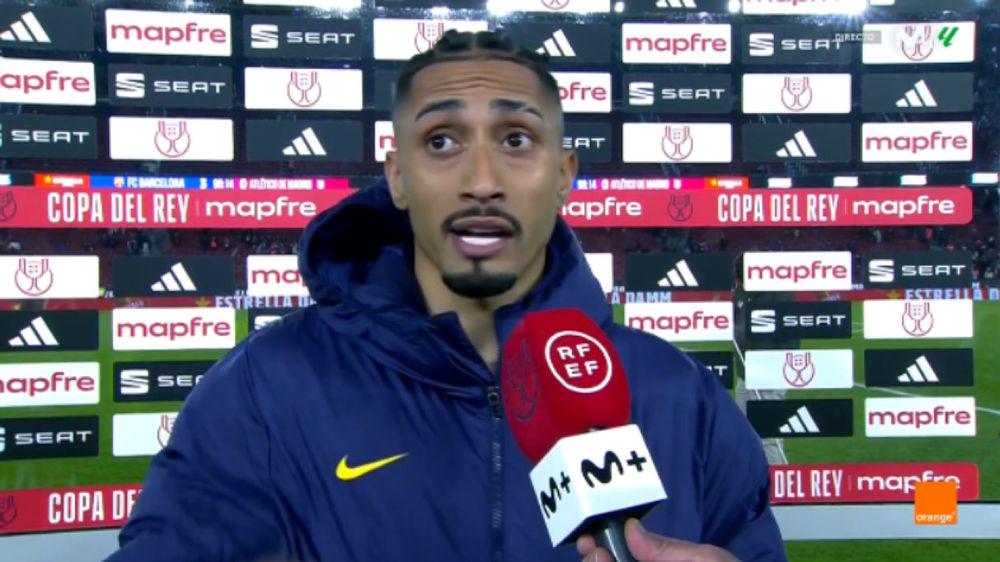 Raphinha: “We knew the match would be very complicated. Coming back from a four-goal deficit is never easy. But I am very proud of the team. We gave everything from the start.”