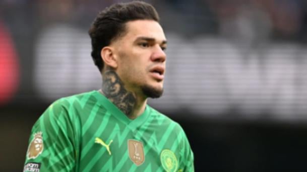 All Goalkeepers Used in the Premier League - can you get the lot?