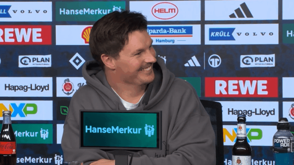 "50 Spiele in einem Traditionsverein, das schafft nicht jeder. Da bin ich noch weit weg.": Kwasniok bittet auf PK um Applaus für HSV-Coach Polzin