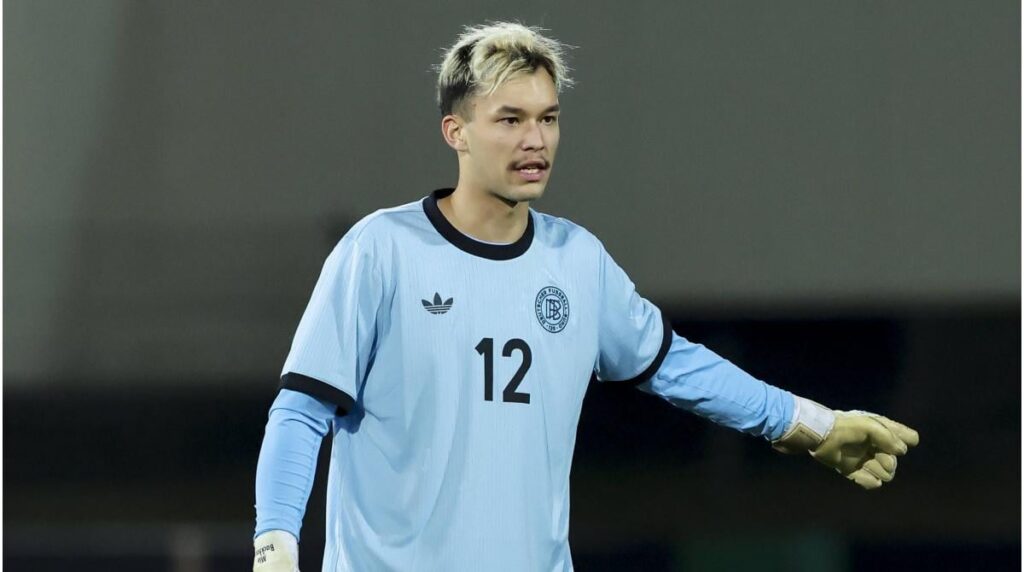 Deutschland oder Japan? Backhaus hadert mit Entscheidung - Nur Atubolu und Urbig wertvoller