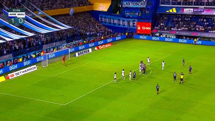 WHAT A FREEKICK FROM NICO PAZ WITH ARGENTINA