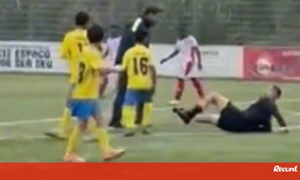 Treinador agride arbitro num jogo de sub-11 entre Ponte de Frielas e o Bobadelense