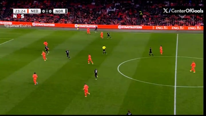 Golaço de Andreas Schjelderup