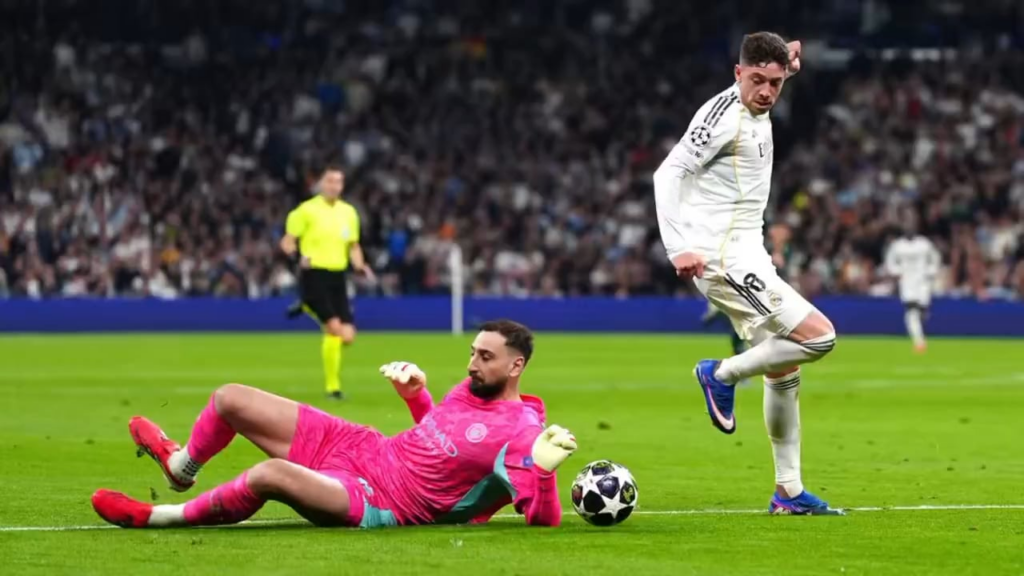 All 3 goals scored by El Halcon in one clip combined! Enjoy.