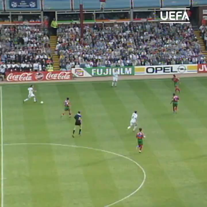 Karel Poborsky faz 54 anos hoje.....