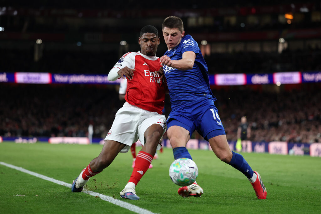 LONDON, ENGLAND - MARCH 14: Cristhian Mosquera of Arsenal and Vitaliy Mykolenko of Everton in action during the Premier League match between Arsenal and Everton at Emirates Stadium on March 14, 2026 in London, England. (Photo by Justin Setterfield/Getty Images)