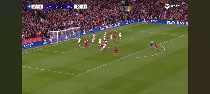 Something that I noticed after watching the highlights. Look at Virgil grab the ball out of the net and signal for everyone to stop celebrating an equaliser.