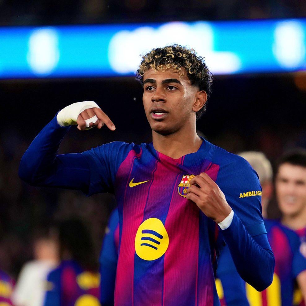 Lamine Yamal not training with the club today, it seems like its nothing serious just discomfort from the game