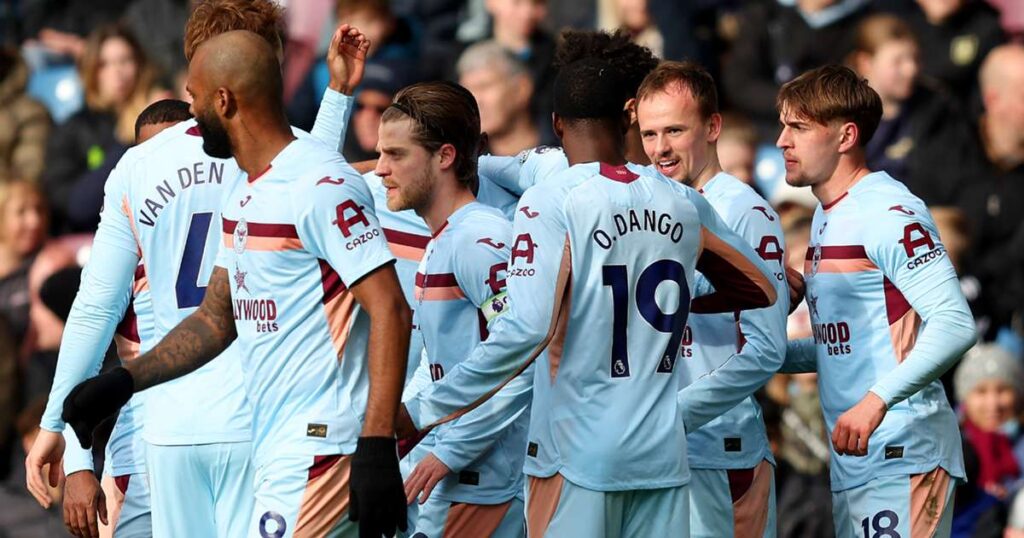 Andrews says Turf Moor thriller must be a learning curve for Brentford Andrews says Turf Moor thriller must be a learning curve for Brentford