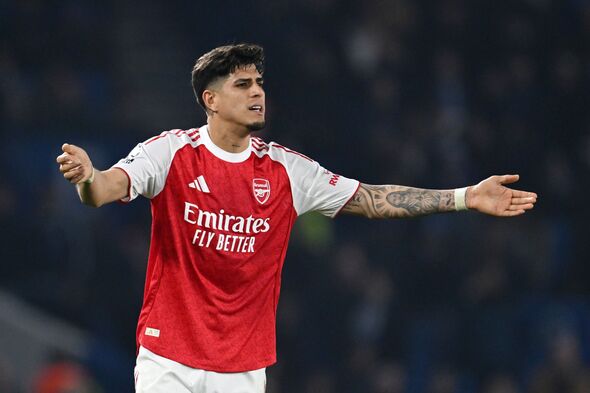 Brighton & Hove Albion v Arsenal - Premier League