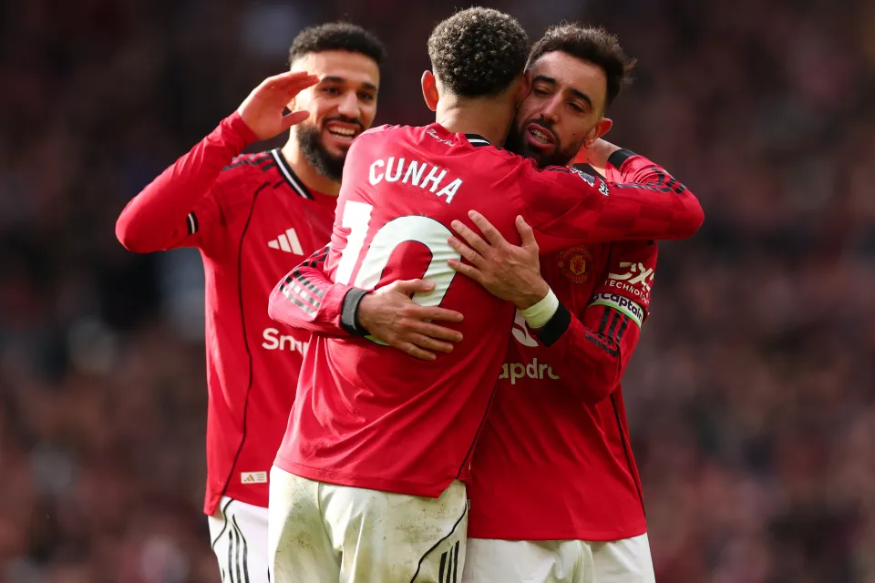 Manchester United celebrate against Crystal Palace.