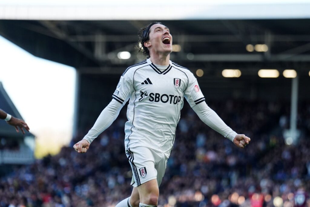Fulham come from behind to push former boss Scott Parker and Burnley closer to relegation