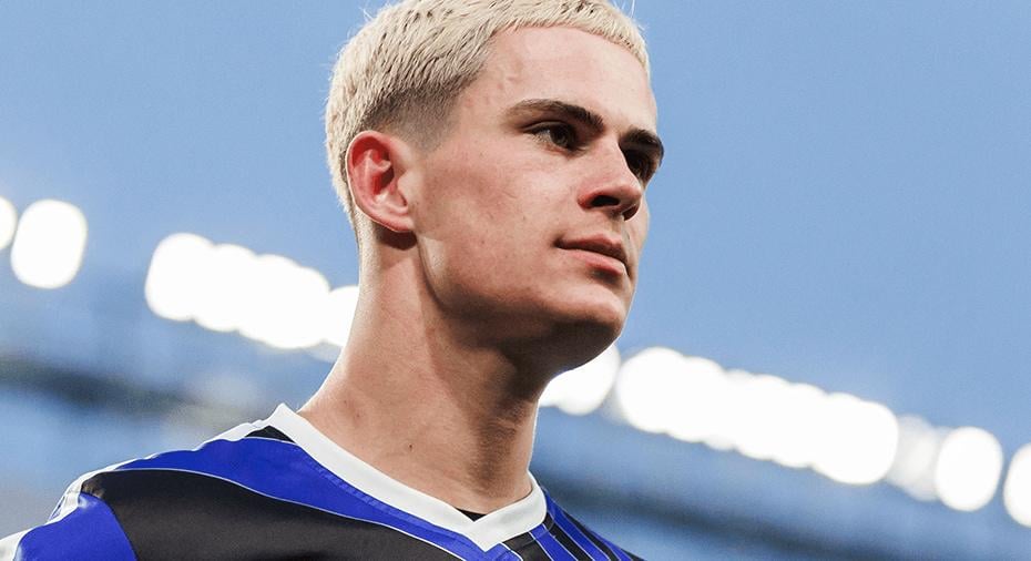 IK Sirius' 22-year old Scottish striker Robbie Ure could switch international allegiance to Ukraine