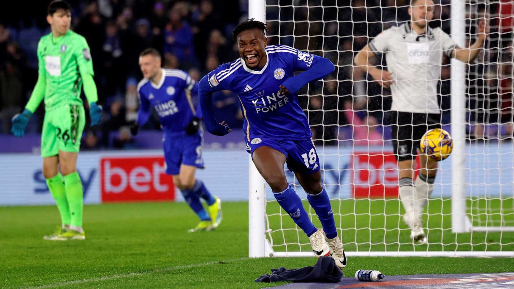 Abdul Fatawu, Leicester City