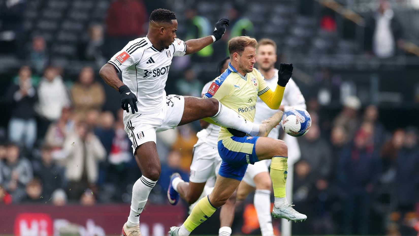 Fulham, Ryan Sessegnon, Southampton, Leo Scienza