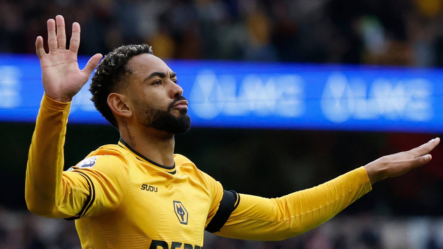 Edwards has found an amazing Cunha & Neto hybrid at Wolves