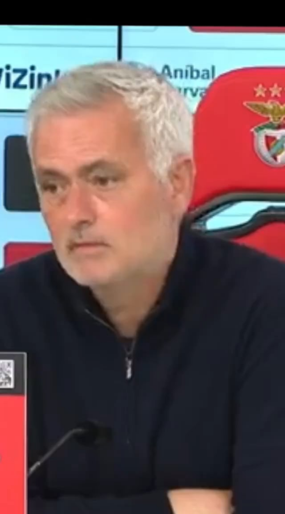 Mourinho diz que ficou contente por Rui Borges, mas não quer que o Sporting tire o seu feito de ter sido o último treinador em Portugal a ganhar a Champions por um clube português   "Porto e o Braga estão ali para ganhar a Europa League"