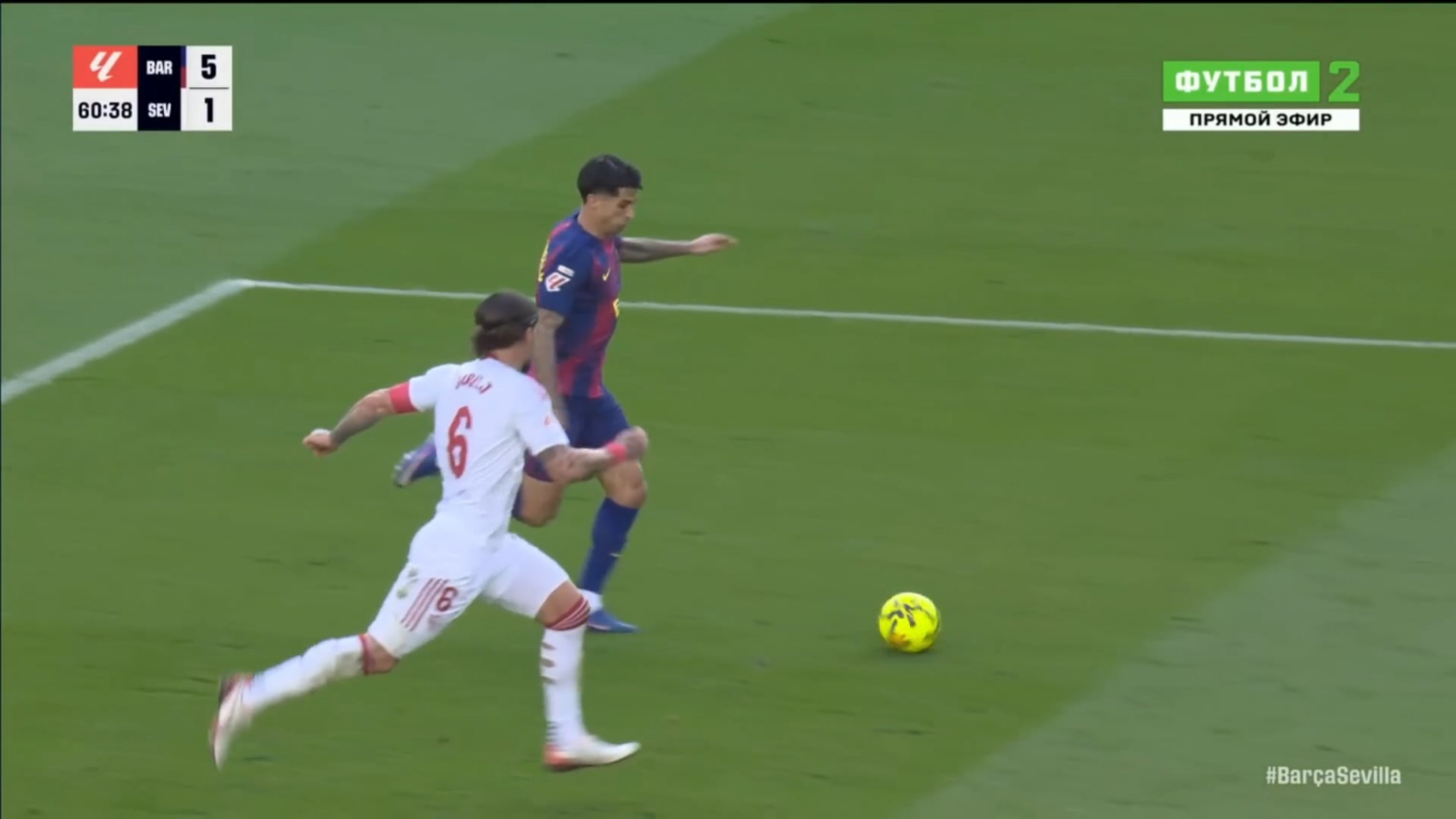 Full highlight of João Cancelo's golaço for Barça's 5th, including multiple replays + extended Un Día de Partit (supporters chant) w/ Enhanced Camp Nou audio w/o any commentary