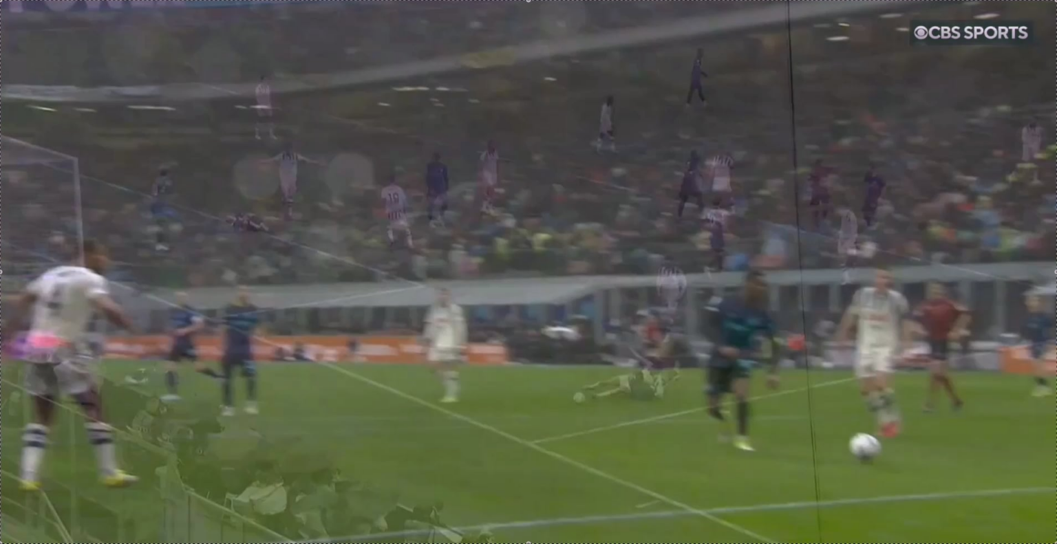 Is this worthy of a VAR review or the ref had good point of view to decide