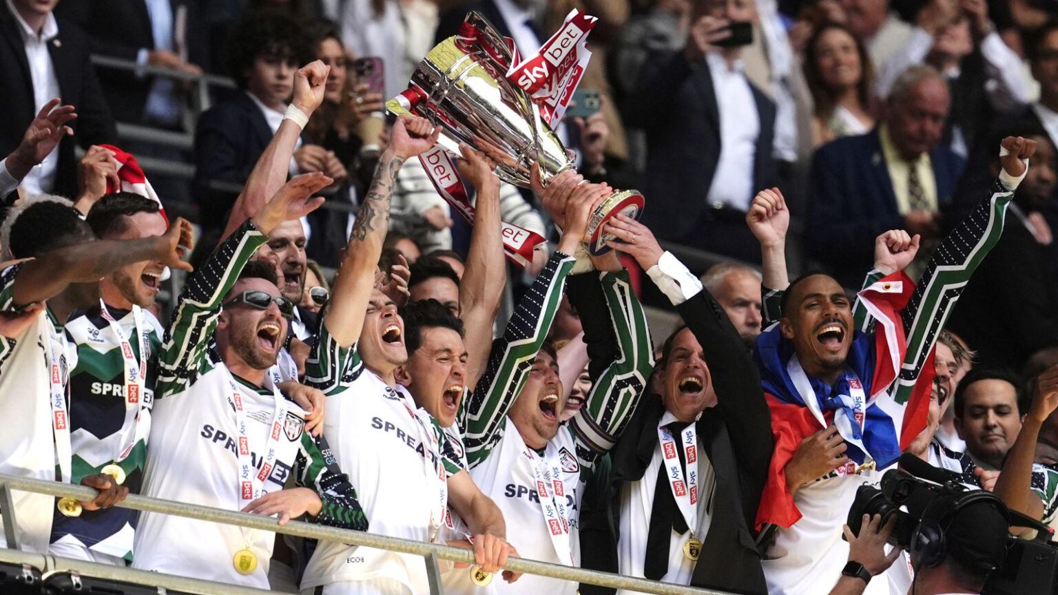 Championship play-offs: EFL confirms expansion from four to six teams from 2026/27 season onwards