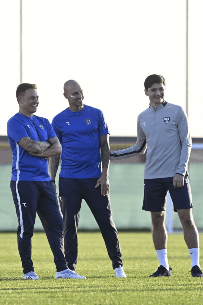 Khusanov with Cannavaro brothers in NT camp