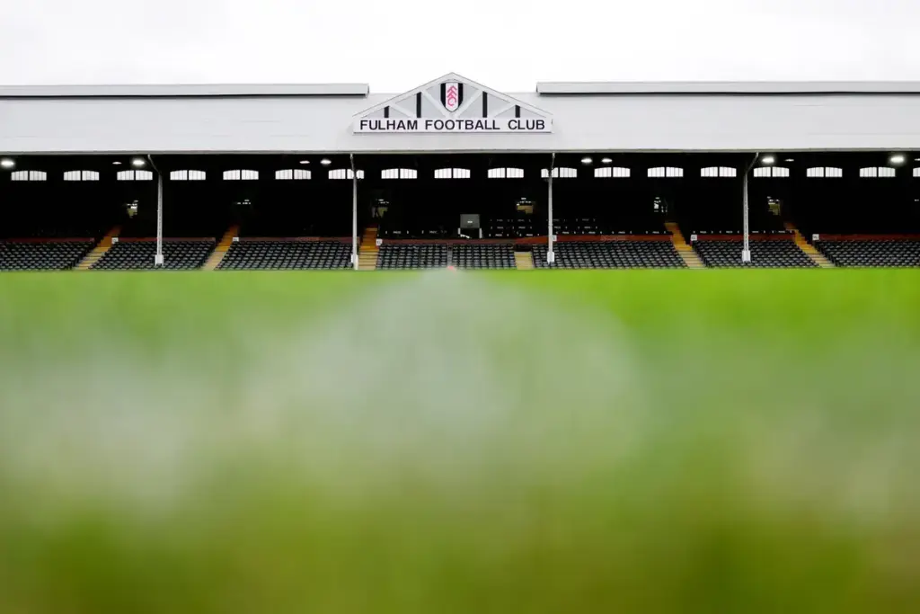 Fulham v Burnley line-ups: Muniz starts, Tete misses out